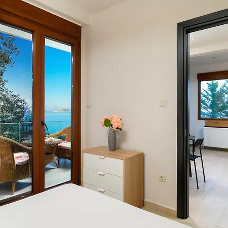 Victoria Suites Aparthotel