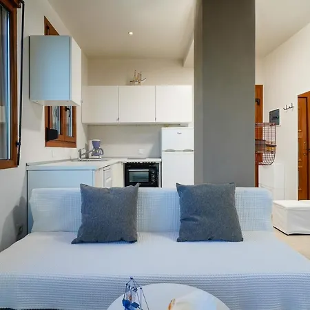Victoria Suites Aparthotel *