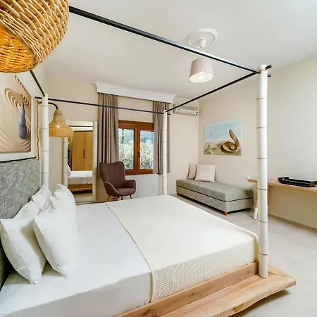 Victoria Suites Aparthotel