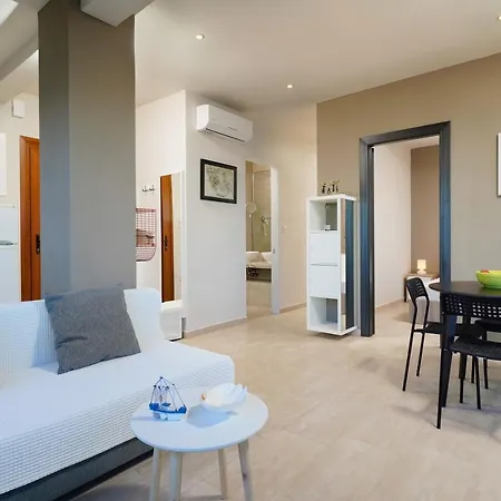 Victoria Suites Aparthotel *
